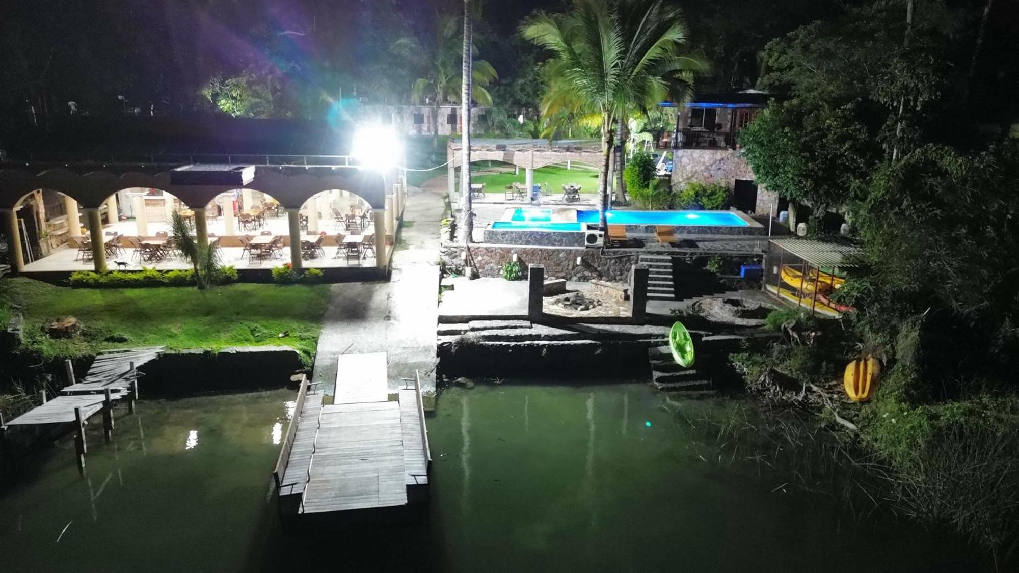 Chichicaxtle Ranchito Camping מראה חיצוני תמונה